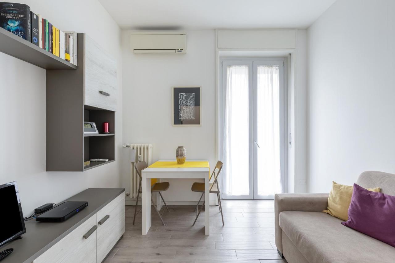 Piazza De Angeli M1 Comfortable Flat With Balcony Milano Eksteriør bilde